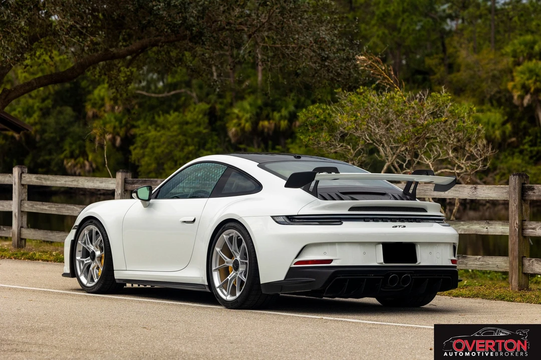 2024 Porsche 992 GT3 - Image 3 of 31