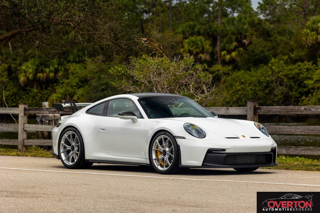 2024 Porsche 992 GT3 - Image 7 of 31
