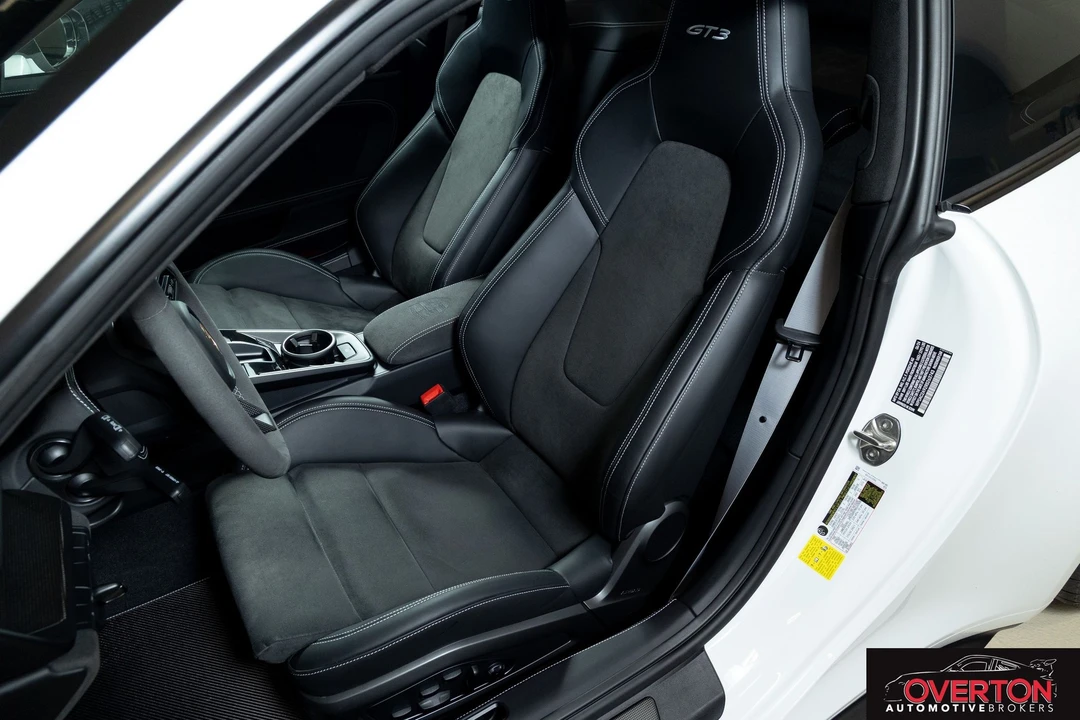 2024 Porsche 992 GT3 - Image 10 of 31