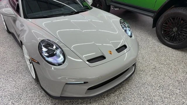 2024 Porsche 992 GT3 - Image 2 of 21