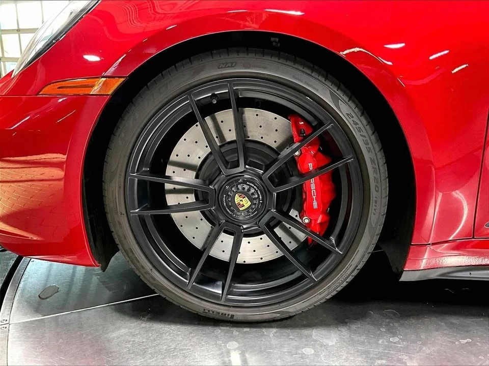 2024 Porsche 992 Carrera GTS - Image 11 of 19