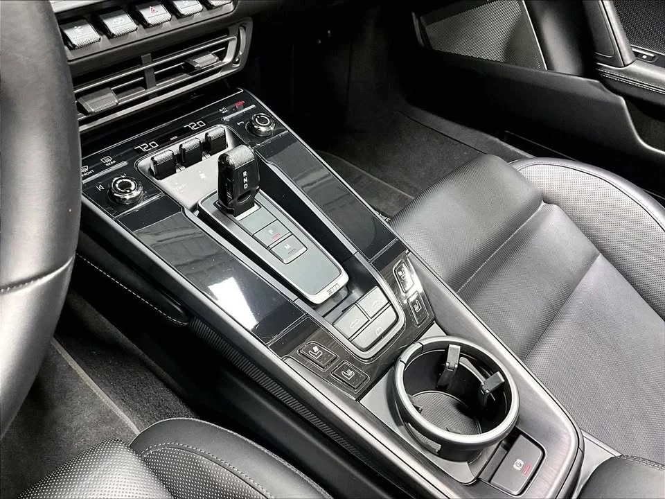 2024 Porsche 992 Carrera GTS - Image 16 of 19