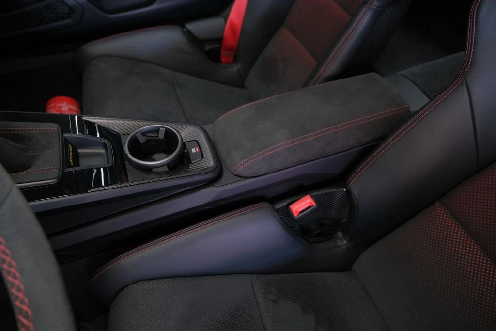 2024 Porsche 911 - Image 16 of 31