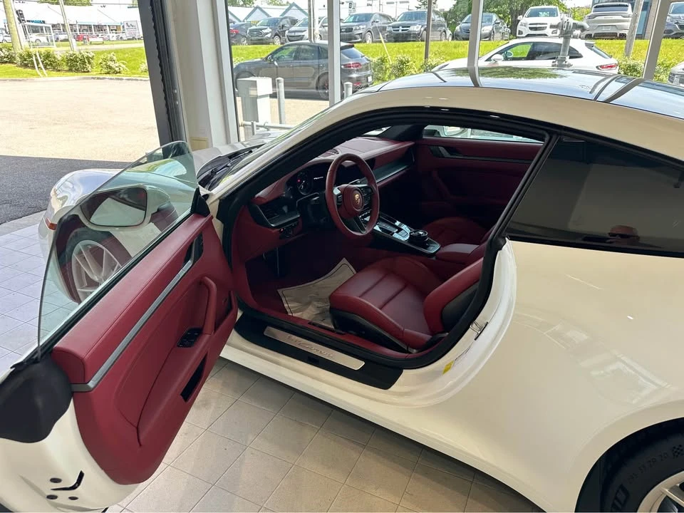 2024 Porsche 992 Carrera - Image 3 of 6