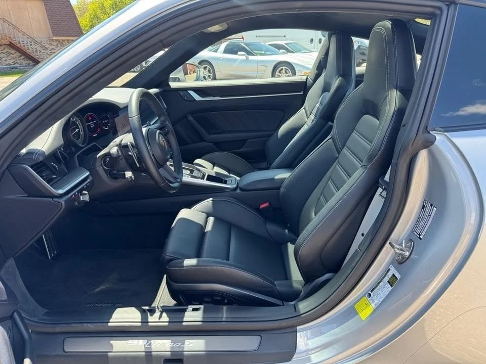 2024 Porsche 992 Carrera - Image 13 of 20