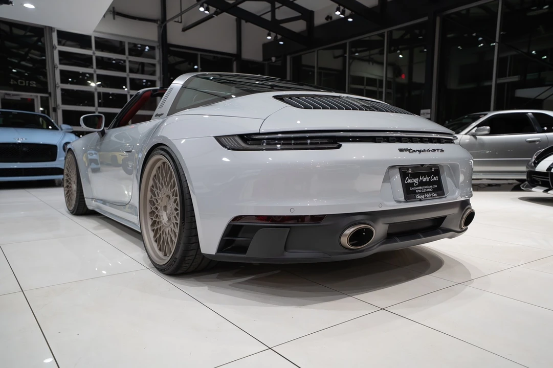 2024 Porsche 992 Carrera - Image 5 of 31