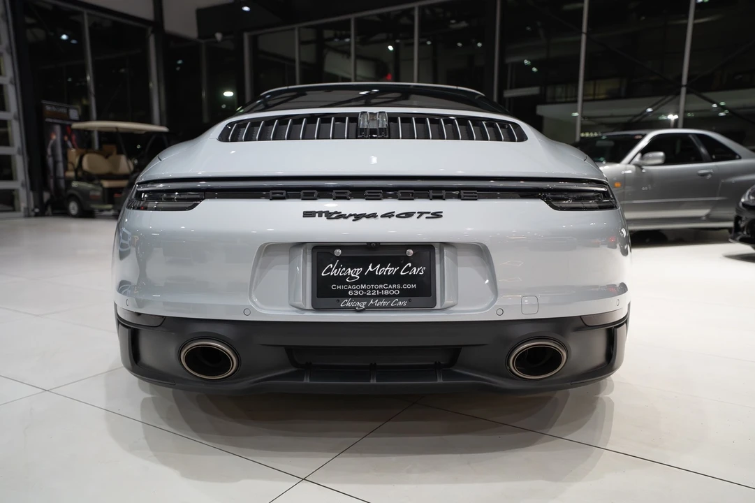 2024 Porsche 992 Carrera - Image 6 of 31
