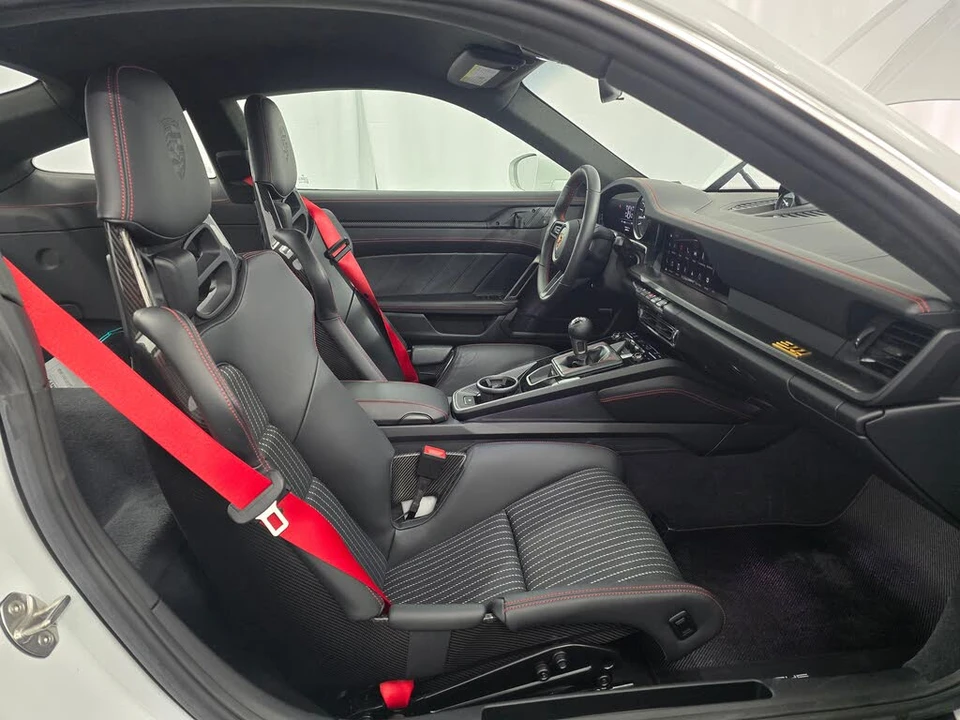 2024 Porsche 992 S/T - Image 19 of 31