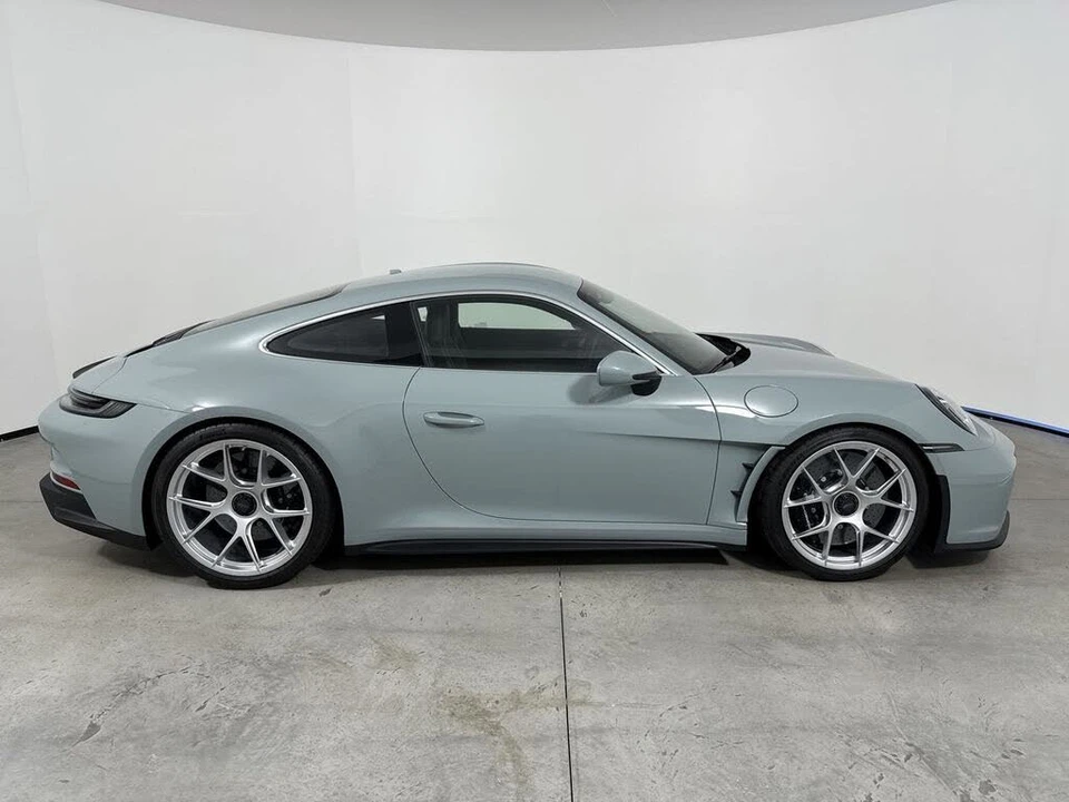 2024 Porsche 992 S/T - Image 8 of 31