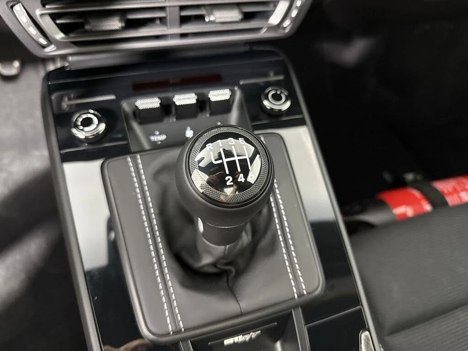 2024 Porsche 992 S/T - Image 31 of 31