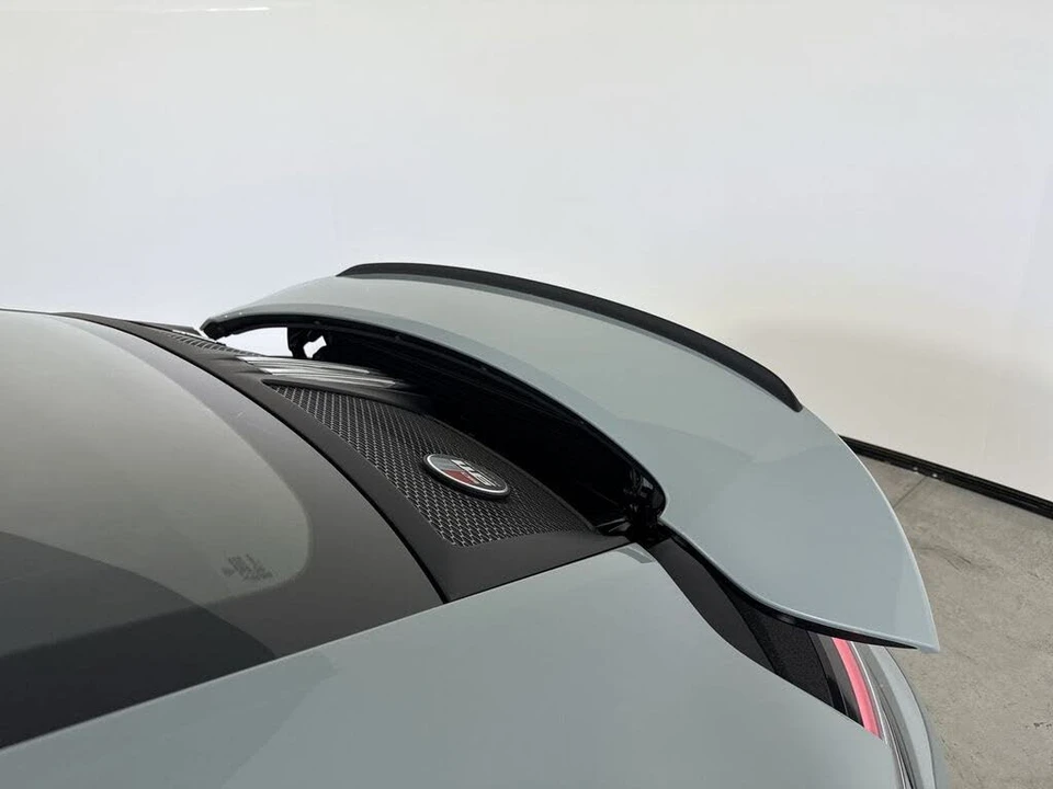 2024 Porsche 992 S/T - Image 17 of 31