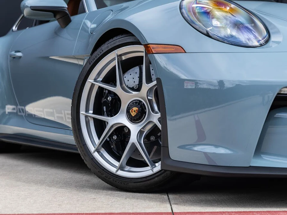 2024 Porsche 992 S/T - Image 27 of 31