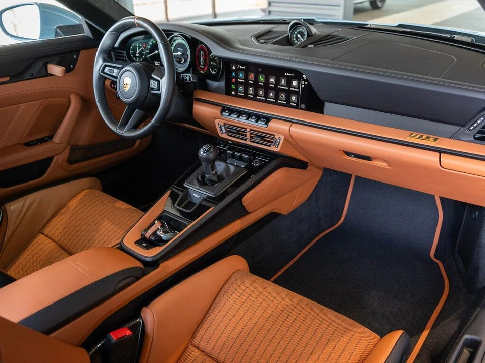 2024 Porsche 992 S/T - Image 11 of 31