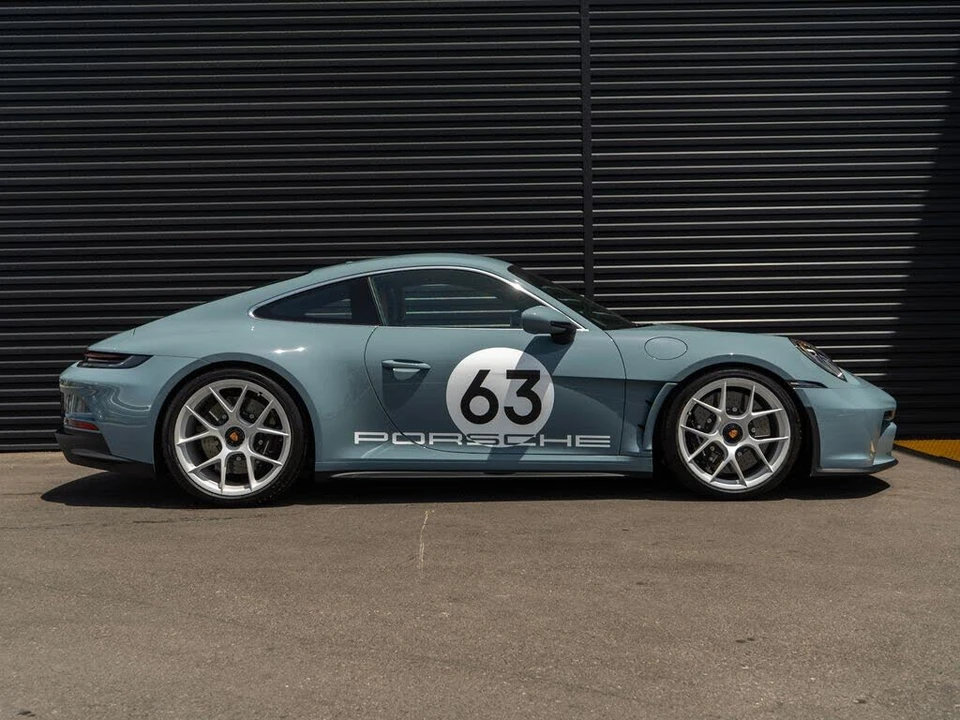 2024 Porsche 992 S/T - Image 8 of 31