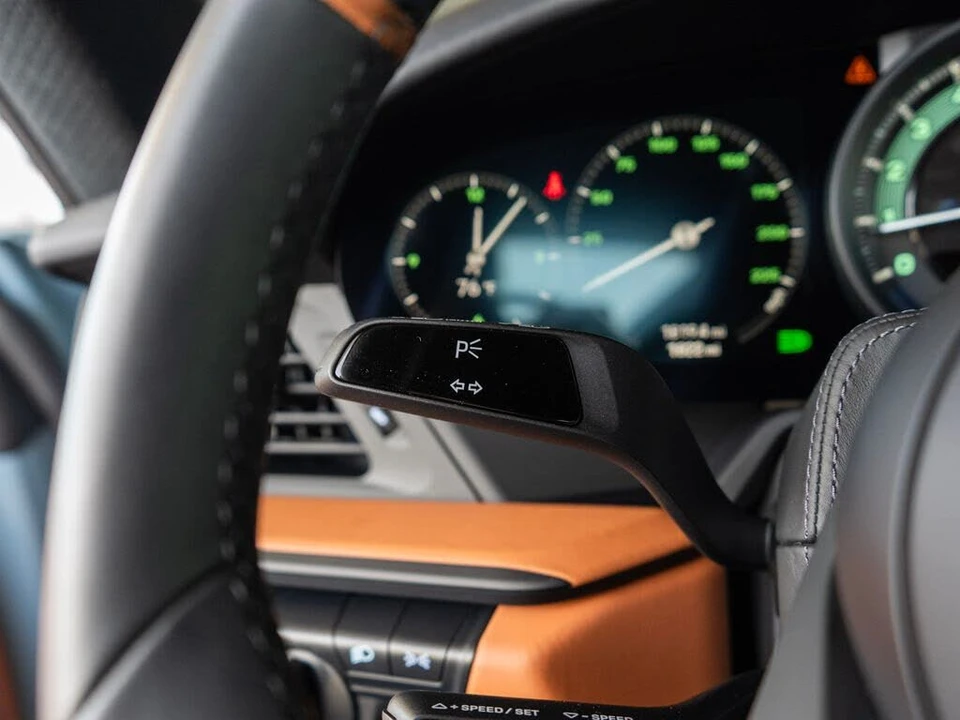 2024 Porsche 992 S/T - Image 21 of 31