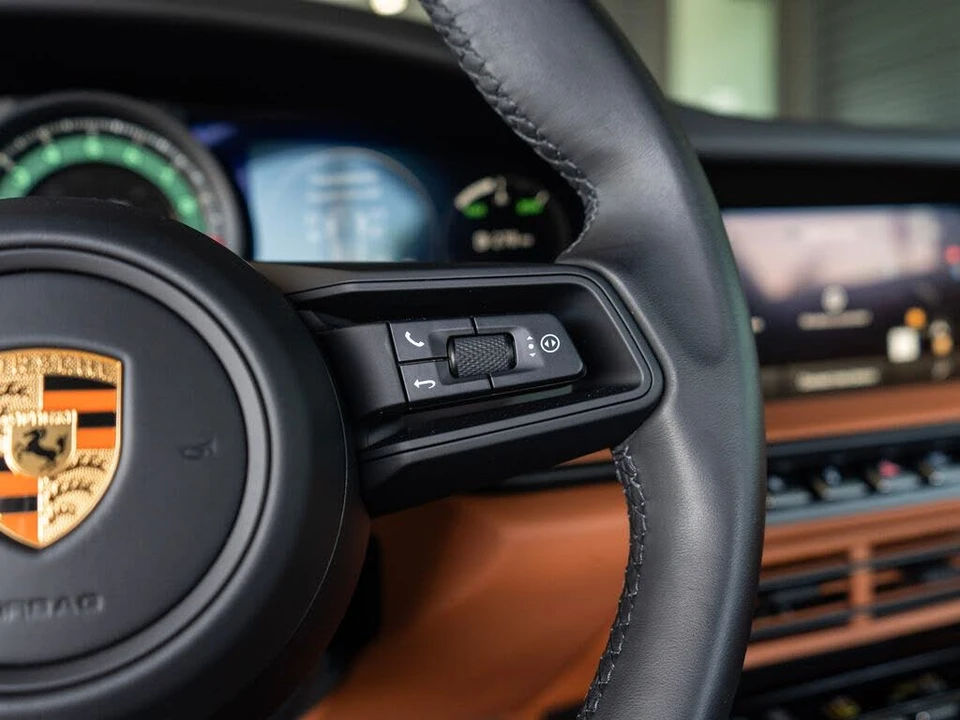 2024 Porsche 992 S/T - Image 23 of 31