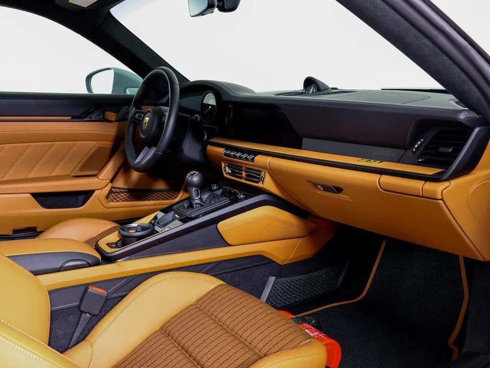 2024 Porsche 992 S/T - Image 8 of 31