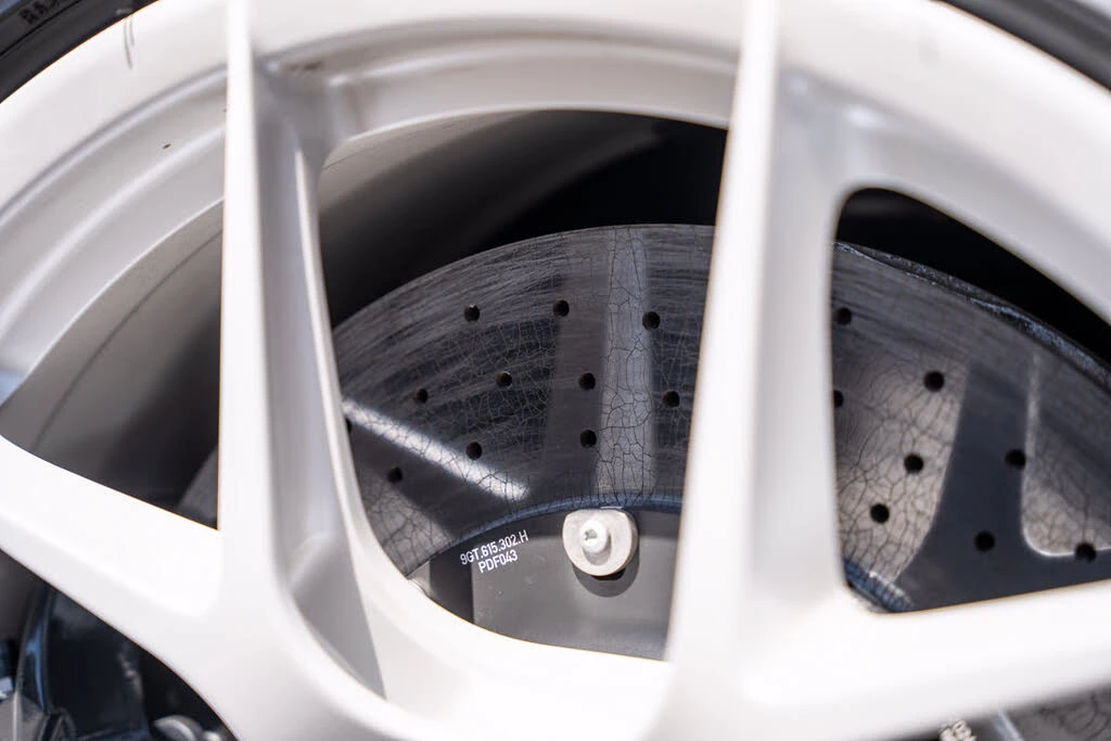 2024 Porsche 992 S/T - Image 17 of 31