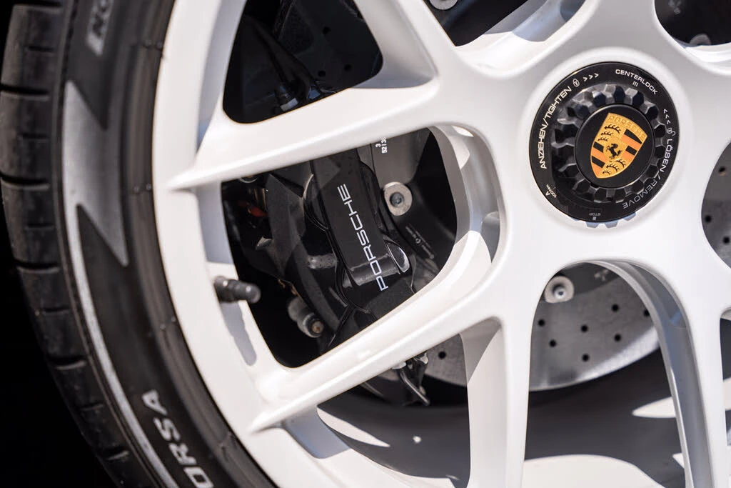 2024 Porsche 992 S/T - Image 27 of 31