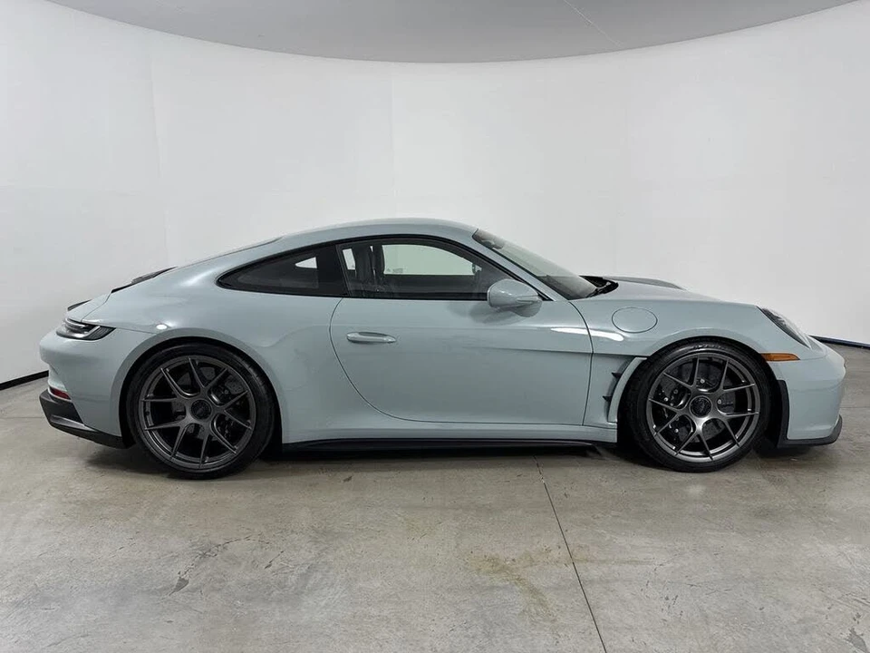 2024 Porsche 992 S/T - Image 8 of 31
