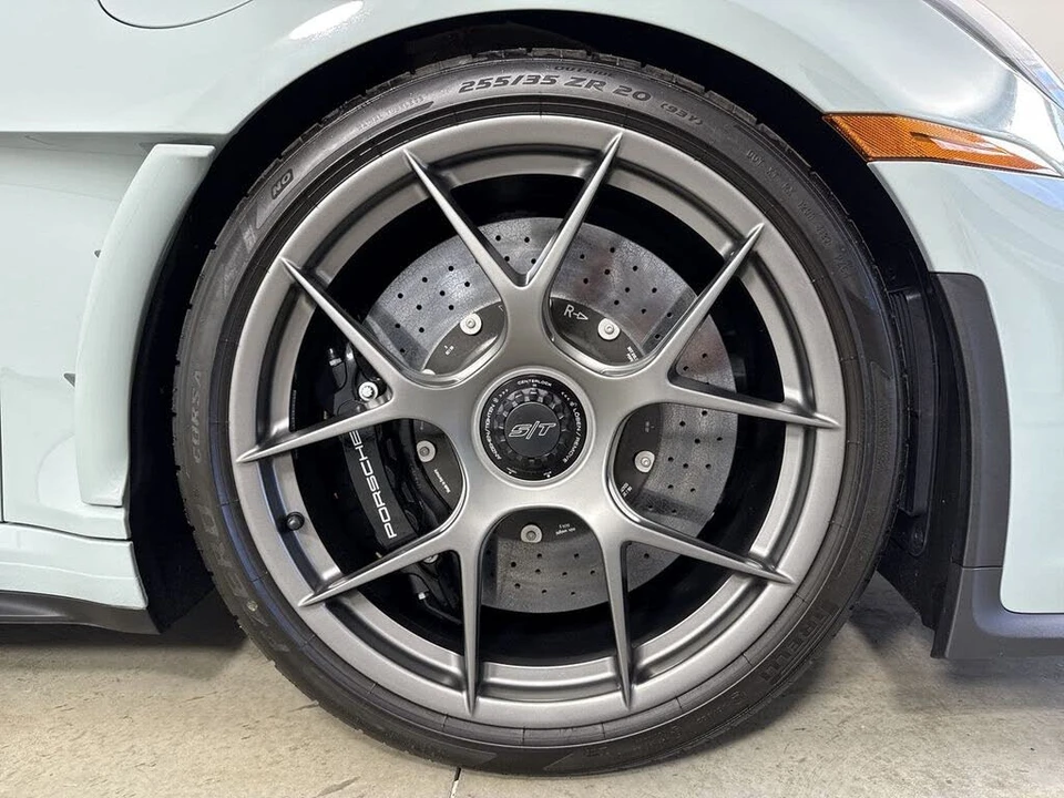 2024 Porsche 992 S/T - Image 15 of 31