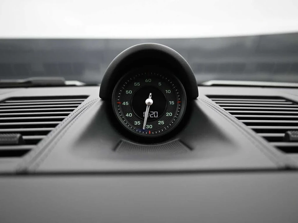 2024 Porsche 992 S/T - Image 21 of 31