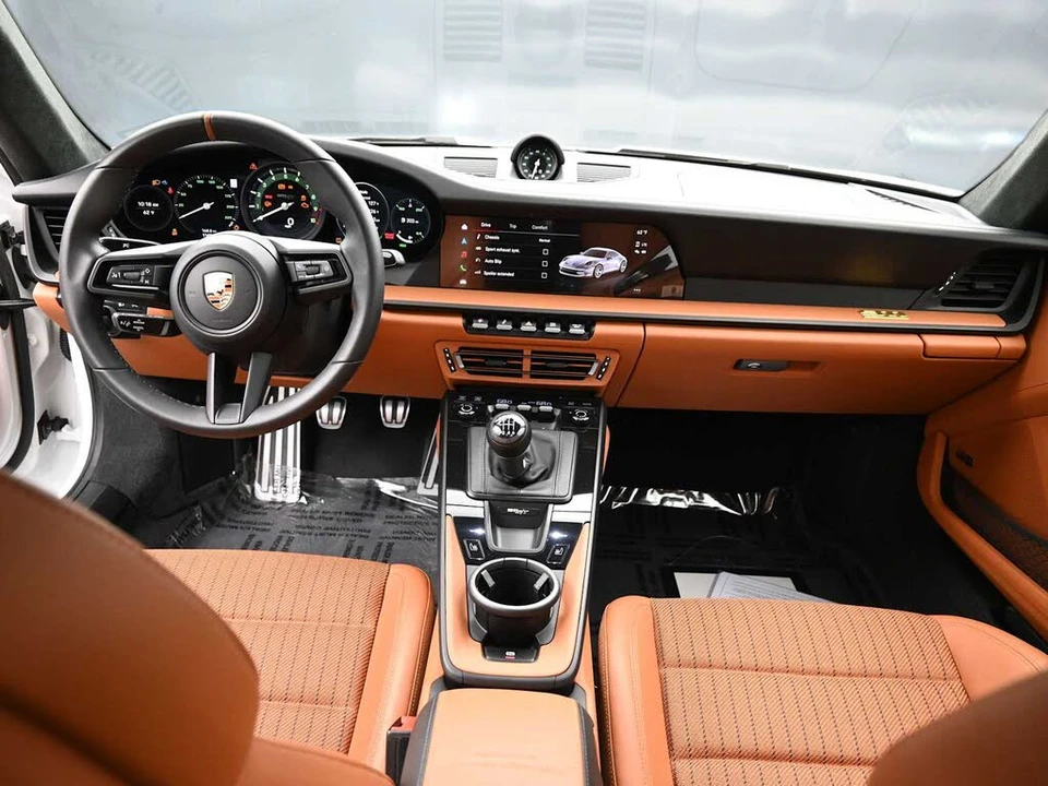 2024 Porsche 992 S/T - Image 10 of 31