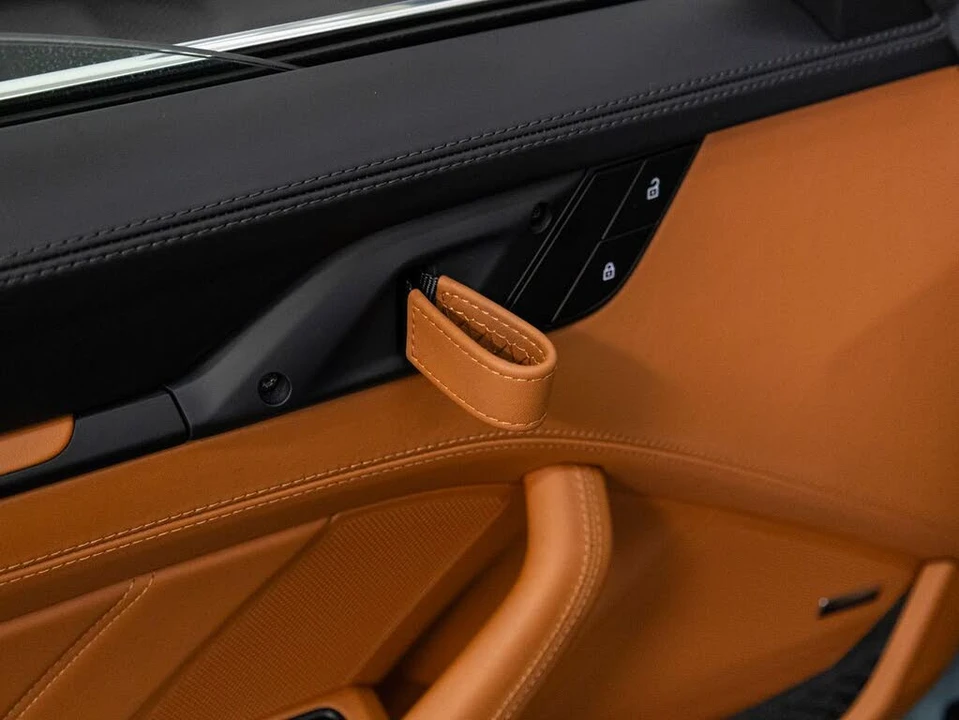 2024 Porsche 992 S/T - Image 28 of 31
