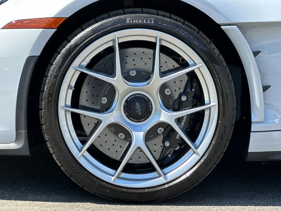 2024 Porsche 992 S/T - Image 26 of 31
