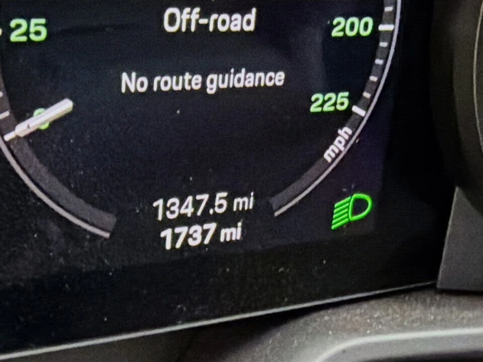 2024 Porsche 992 S/T - Image 13 of 31