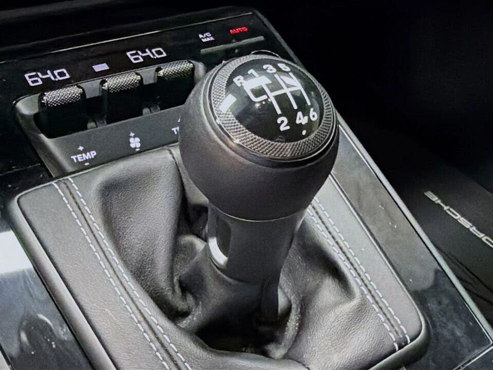 2024 Porsche 992 S/T - Image 18 of 31