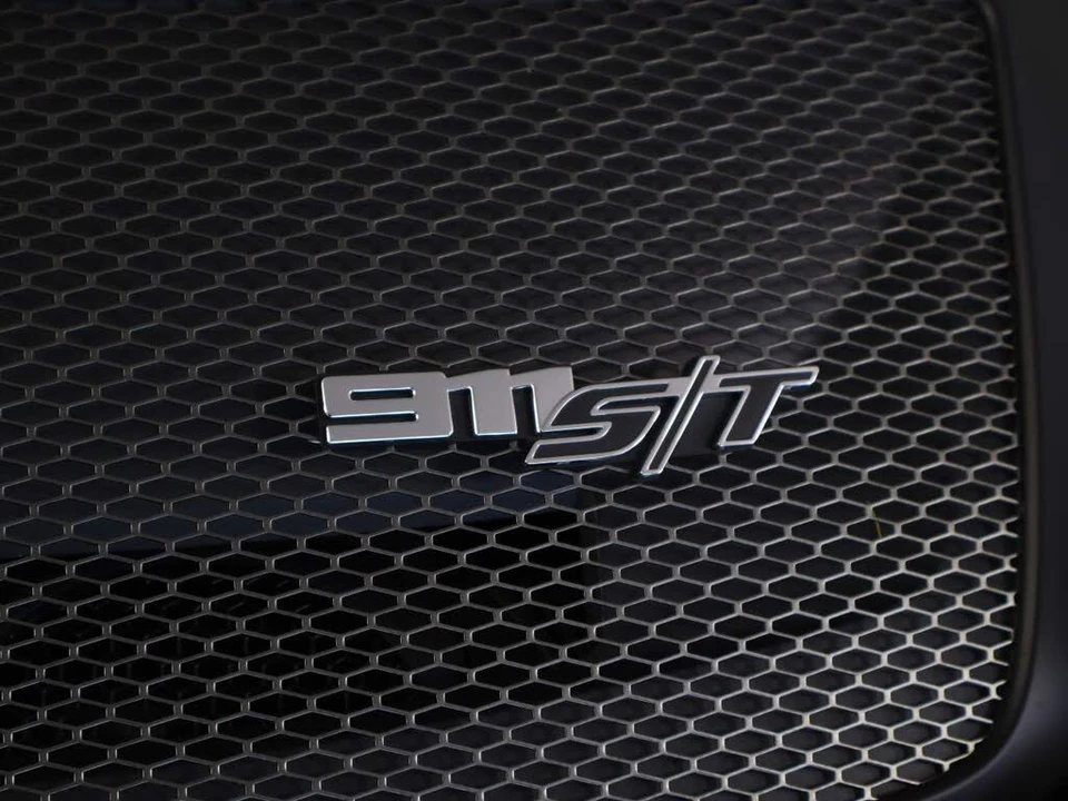 2024 Porsche 992 S/T - Image 28 of 29