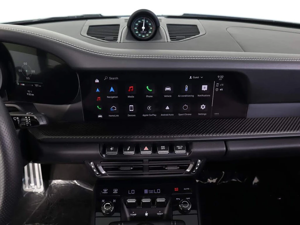2024 Porsche 992 S/T - Image 17 of 29
