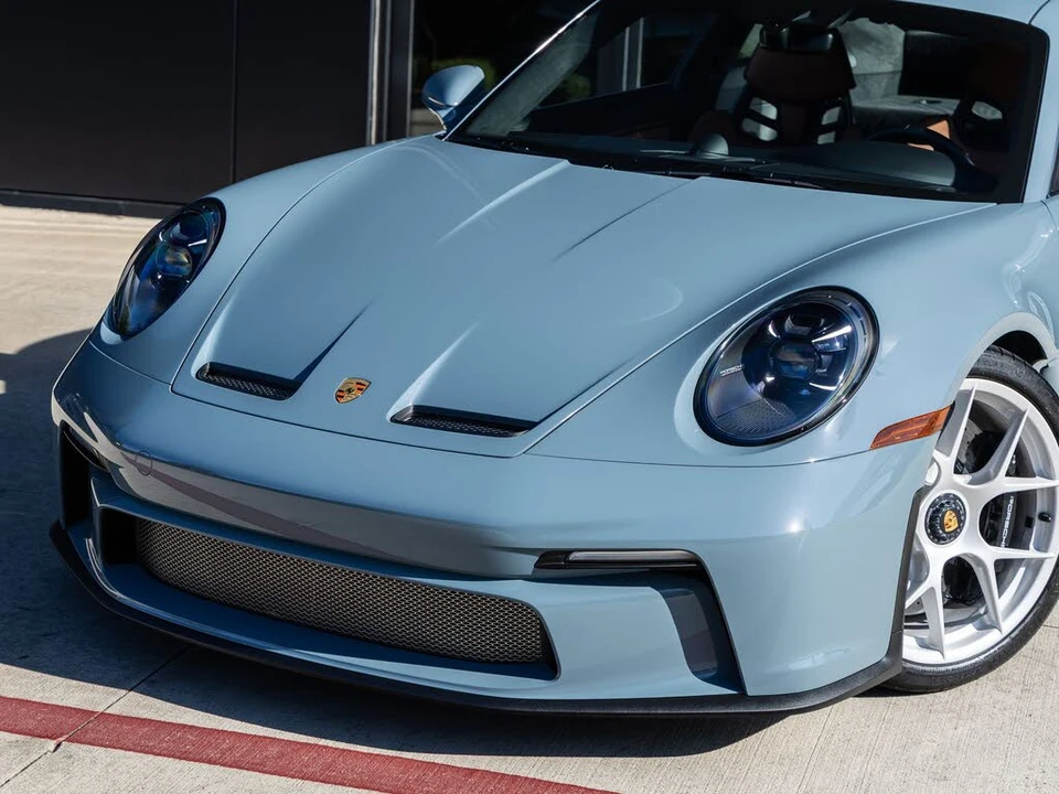 2024 Porsche 992 S/T - Image 25 of 31