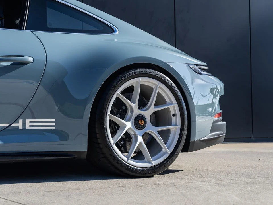 2024 Porsche 992 S/T - Image 23 of 31