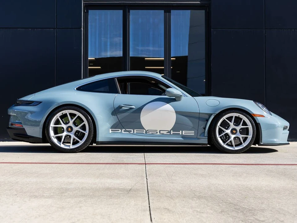 2024 Porsche 992 S/T - Image 12 of 31