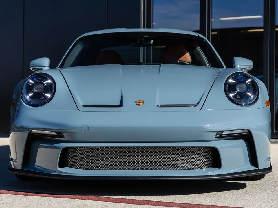 2024 Porsche 992 S/T - Image 8 of 31