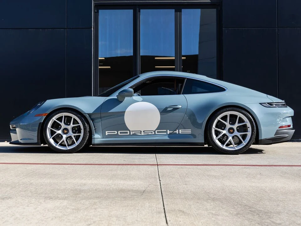 2024 Porsche 992 S/T - Image 2 of 31