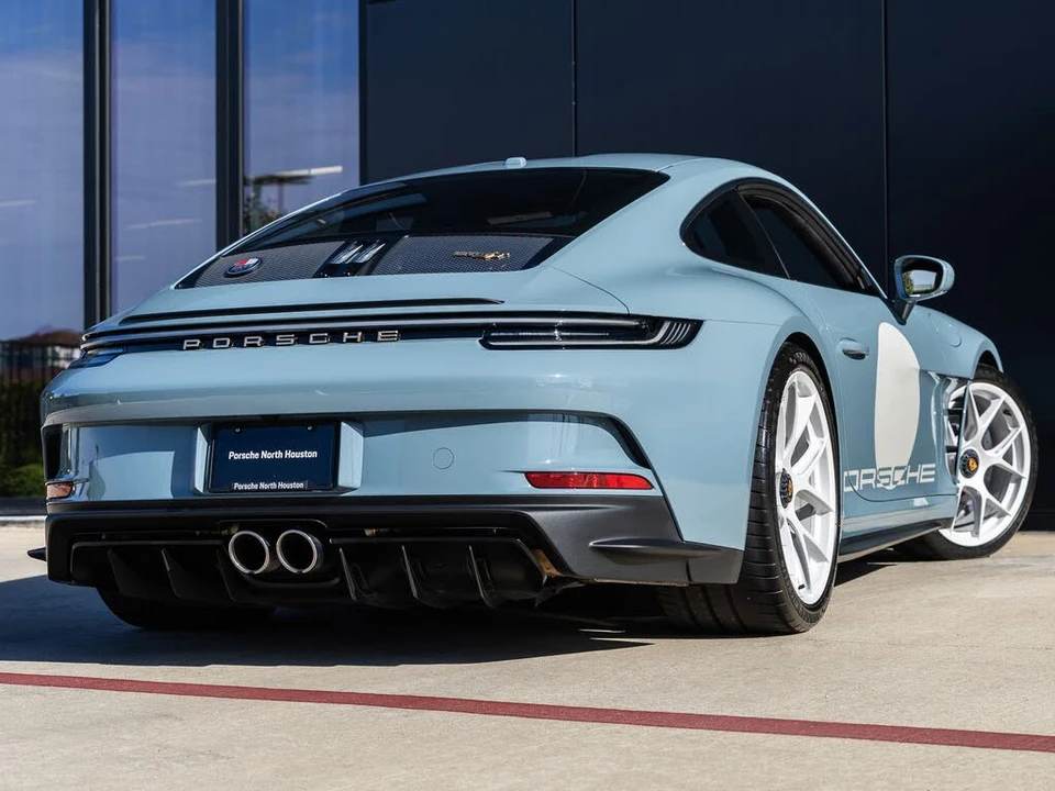 2024 Porsche 992 S/T - Image 11 of 31