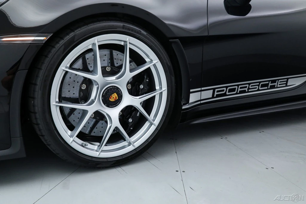2024 Porsche 992 S/T - Image 11 of 21