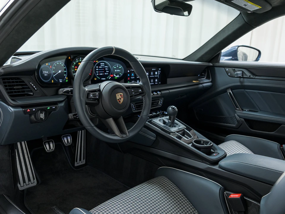 2024 Porsche 992 S/T - Image 19 of 31