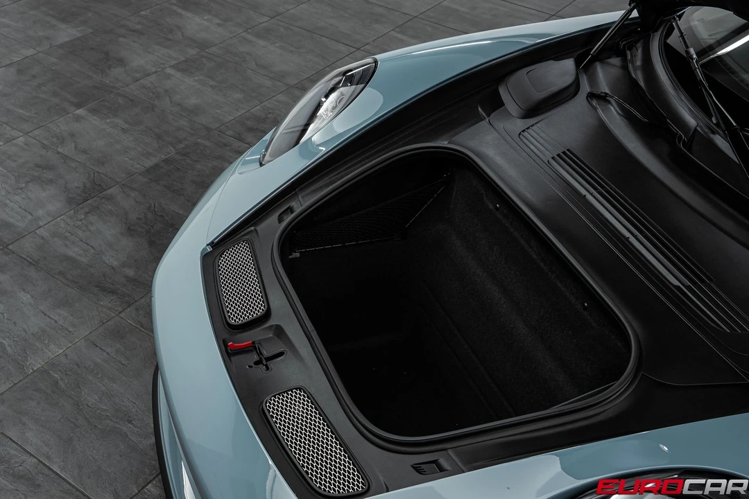 2024 Porsche 992 S/T - Image 11 of 31