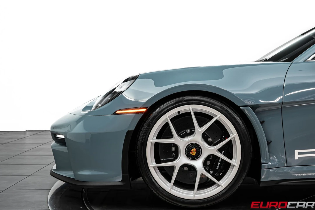 2024 Porsche 992 S/T - Image 15 of 31