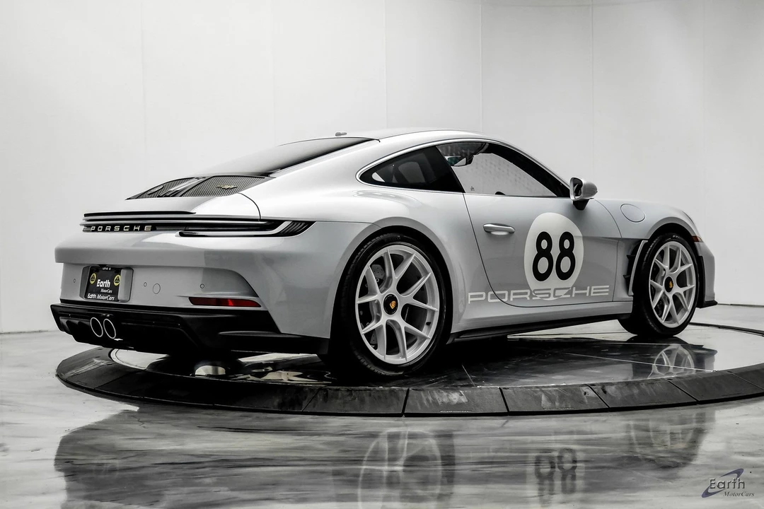 2024 Porsche 992 S/T - Image 19 of 21