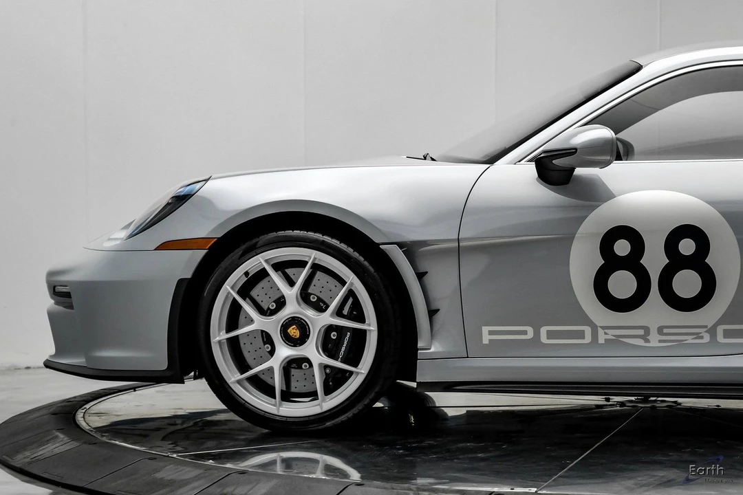 2024 Porsche 992 S/T - Image 10 of 21