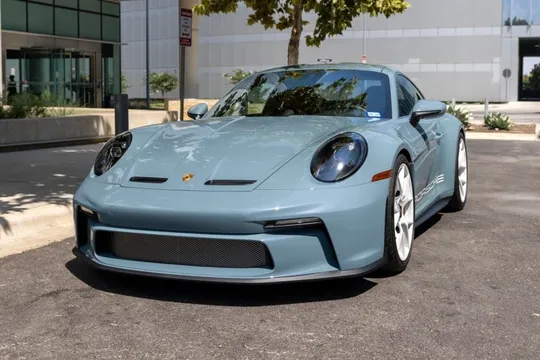 2024 Porsche 911 S/T Heritage Design