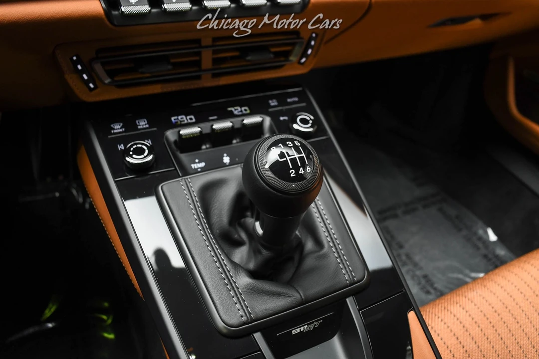2024 Porsche 992 S/T - Image 19 of 21
