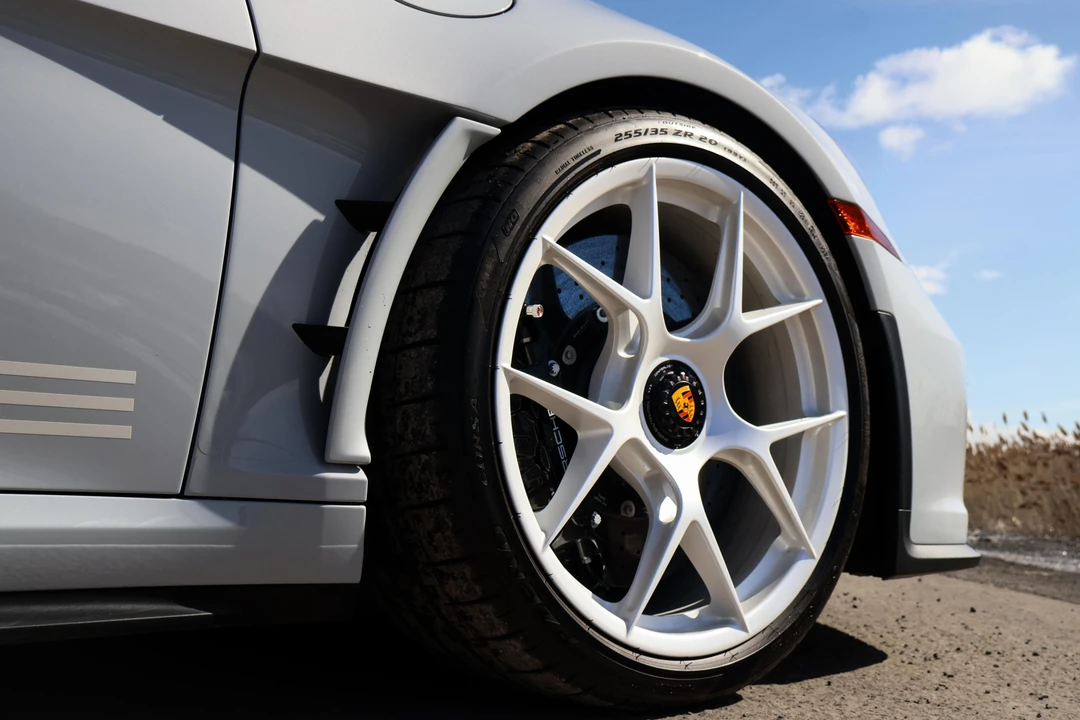 2024 Porsche 992 S/T - Image 17 of 31