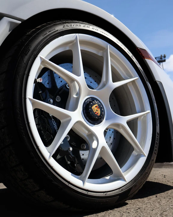 2024 Porsche 992 S/T - Image 16 of 31