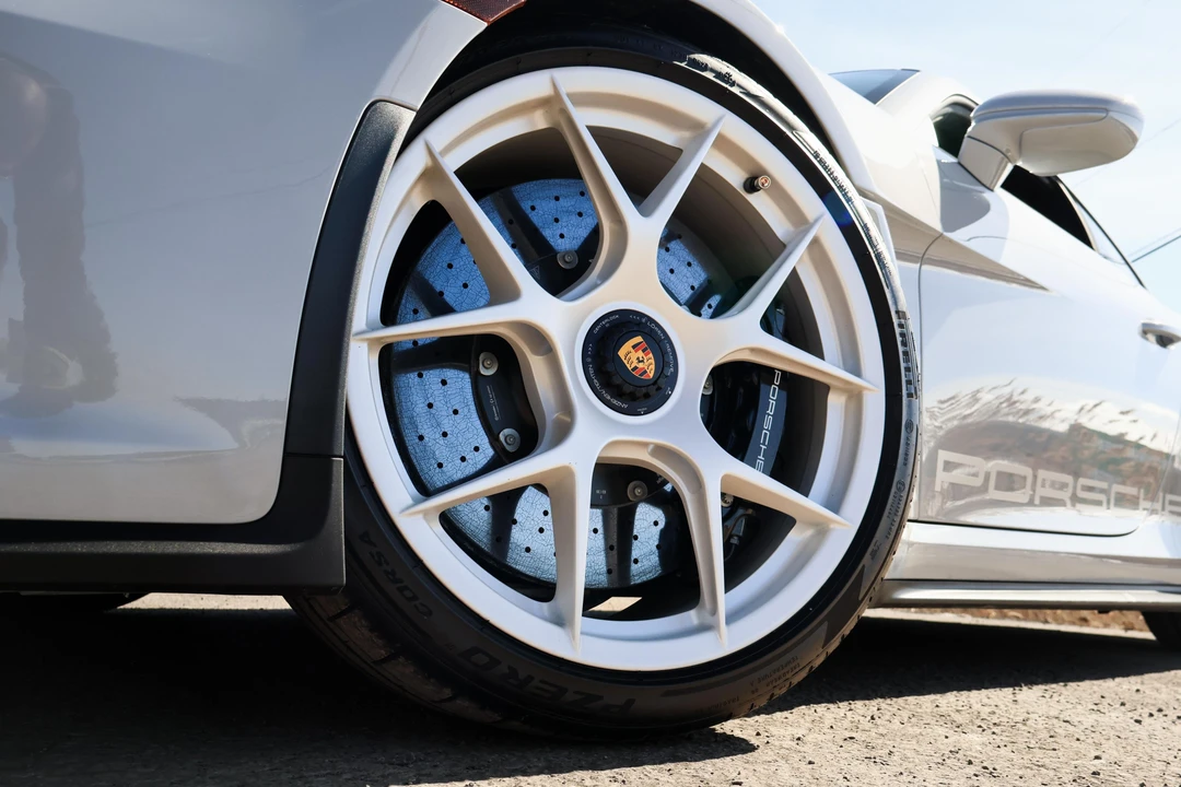 2024 Porsche 992 S/T - Image 19 of 31